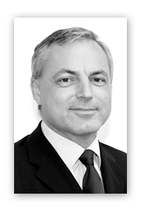 Dipl. Ing (FH) Dipl. Kfm. Harald Mayrhofer ist Geschäftsführer der Mayrhofer Consulting GmbH und der Governance Solutions GmbH und war viele Jahre Geschäftsführer einer mittelständischen Unternehmensgruppe, unter anderem zuständig für den strategischen Einkauf.